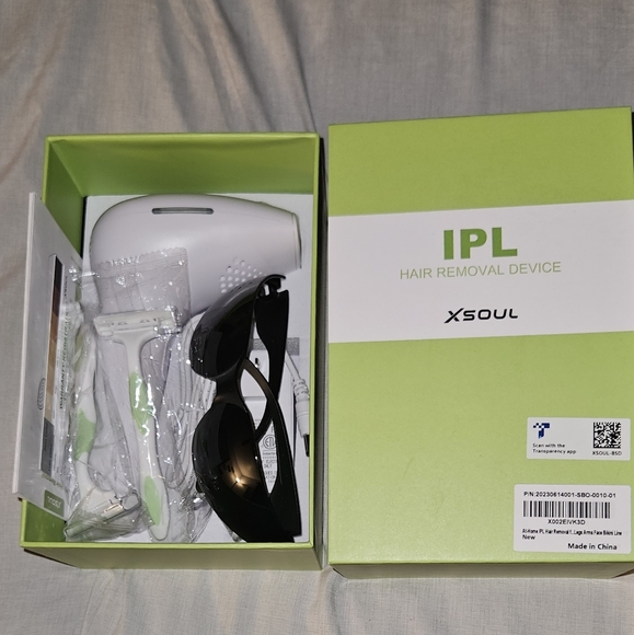 XSoul IPL Hair Removal System - Picture 2 of 8